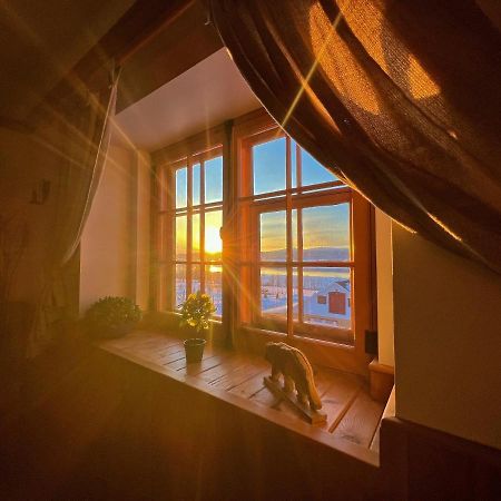 Auberge Au Poste De Traite Sainte-Famille Екстериор снимка