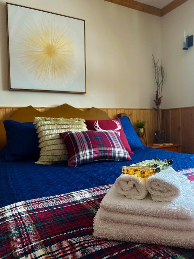 Auberge Au Poste De Traite Sainte-Famille Екстериор снимка
